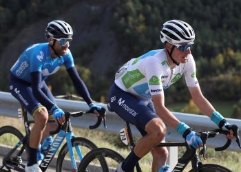 Valverde y Enric Mas lideran el Movistar en la Vuelta