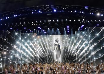 El concurso Miss Universo permitirá competir a madres y embarazadas tras una demanda