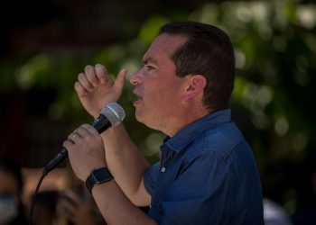 Primero Justicia pide dolarizar salarios