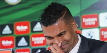 Casemiro se despide entre lágrimas: «Un día volveré»