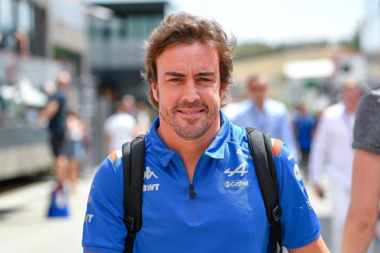 Fernando Alonso correrá con Aston Martin a partir de 2023