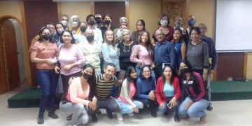 Concluye curso integral de Locución Animación Radial