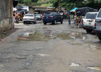 Calles del Mercado Municipal en pésimas condiciones