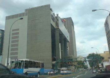 Maduro removió al director de la Onapre y nombró a su reemplazo