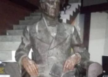 Caracciolo León: «Señalados por falso positivo en caso estatua de Andrés Bello recibieron Libertad NO PLENA”