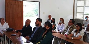 ULA NURR e Industria Farmacéutica evalúan producción de medicamentos en Trujillo