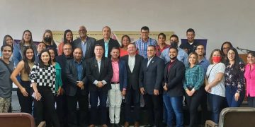 Dan inicio a certificación para emprendedores: «Impulsa tu propio negocio»