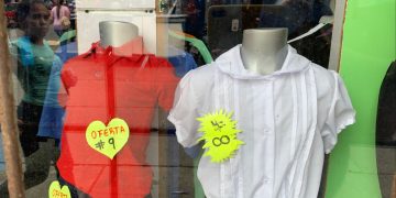 Para comprar el uniforme escolar en Valera se necesitan $ 90