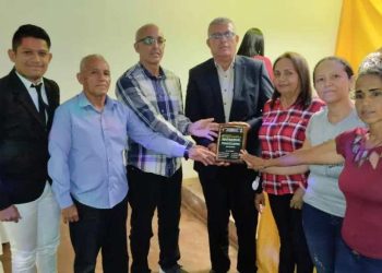 Salón de sesiones del Concejo de Bolívar se llama: «José de Jesús Morillo»