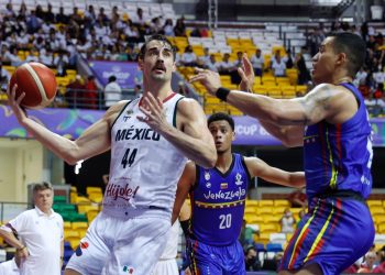 Venezuela derrota a México y ambos avanzan a los cuartos de final