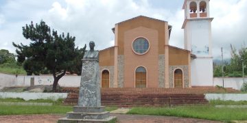 El Obispo Diocesano presidirá misa central en Isnotú el día de la Virgen del Rosario