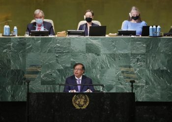 Petro pide ante la ONU acabar con la «irracional» guerra contra las drogas