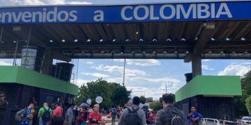 Carnet fronterizo podría ser eliminado con paso de vehículos particulares