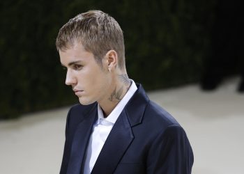 Justin Bieber suspende sus dos conciertos en Argentina por motivos de salud