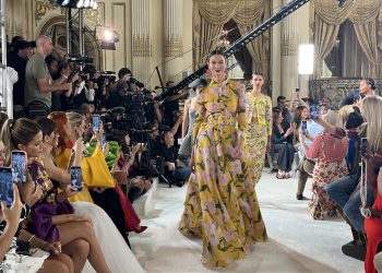 Carolina Herrera evoca un jardín secreto de aire majestuoso en Nueva York
