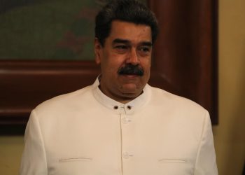 Maduro recibe al ministro de Comercio colombiano para profundizar su cooperación