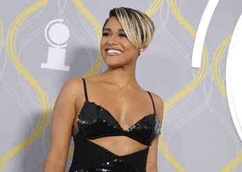 Ariana DeBose protagonizará «Wish», una nueva película de animación de Disney