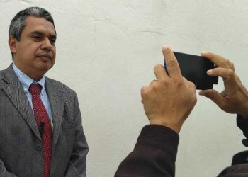Carlos Pernía: actuar con coherencia y en un solo bloque podrá darle el triunfo a la oposición