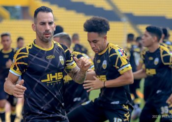 Aurinegros van por el cierre perfecto
