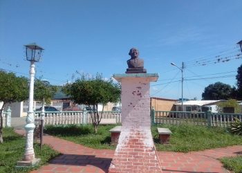 Vecinos de la urbanización Raúl Leoni denuncian y exigen soluciones a sus problemas