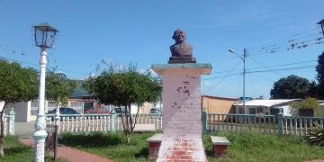 Vecinos de la urbanización Raúl Leoni denuncian y exigen soluciones a sus problemas