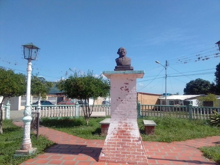 Plaza de la comunidad Raúl Leoni  necesita mantenimiento.