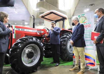 Maduro desprecia la amenaza de Estados Unidos de intensificar las sanciones