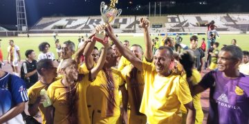 Leyendas del Trujillanos FC alzaron la Copa de los 41 Años