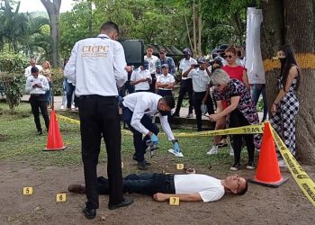 Valeranos disfrutaron la 1ra Expo Criminalística de Trujillo