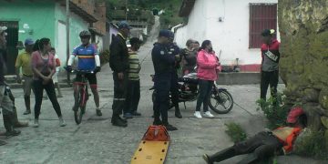 Encuentran hombre muerto en plena vía pública de Niquitao  