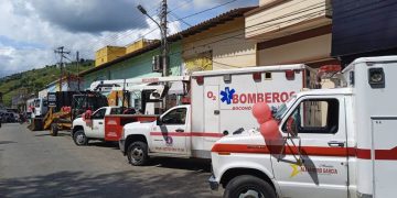 Alcalde Alejandro García entrega 8 vehículos repotenciados