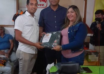 Alcaldía de Boconó dota de uniformes a obreros y empleados