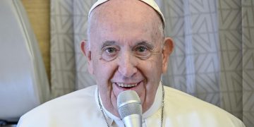 El papa sobre la eutanasia: «Lo de matar lo dejamos a las bestias»