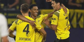 3-0. El Dortmund arranca con una clara victoria
