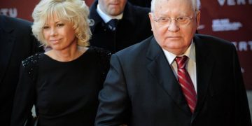 Un tal Gorbachov, el sepulturero de la oligarquía soviética | Por: Jesús Seguías
