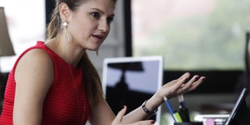 El Gobierno de Venezuela busca reforzar la cooperación con Panamá y Sudáfrica