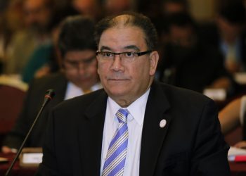 Oposición ve posible reactivar este mes el diálogo con el Gobierno