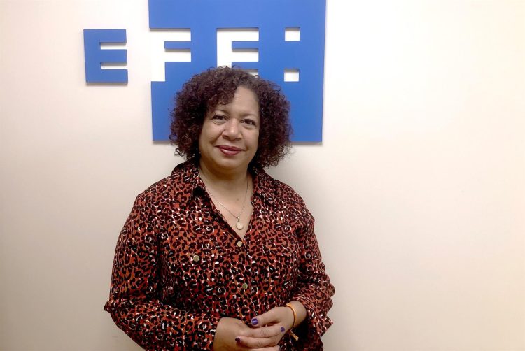 La cofundadora del medio venezolano Efecto Cocuyo, Luz Mely Reyes, en una fotografía de archivo. EFE/Alex Segura