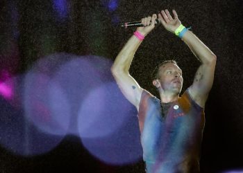 Coldplay, con un espectáculo lleno de efectos, inicia en Río su gira por Sudamérica