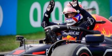 Max Verstappen alcanza la pole del GP de Países Bajos 