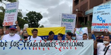 Trabajadores de la administración pública retoman las protestas en las calles de Valera