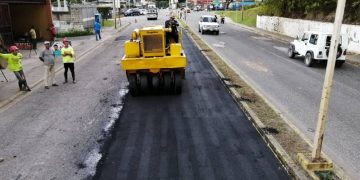 Gobernador de Mérida supervisó trabajos de reparación de la vialidad en la Local 008 y Av. Don Pepe Rojas en El Vigía