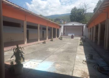 Bricomiles dotó sesenta escuelas merideñas