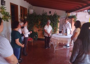 Rumbo a la gran celebración: Sociedad de Santa Teresita llama a reencuentro con ex socias y feligreses