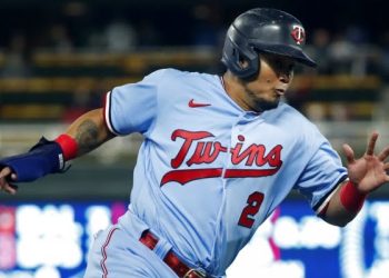 Arráez tiene cuatro puntos de ventaja sobre Judge por el título de bateo a falta de un juego