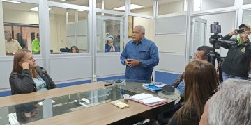 Táchira | Diputado sostiene que a funcionaria del gobierno de Laidy Gómez se le violan sus derechos humanos al detenerla embarazada