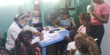 Panamericana | «Manos a la Obra» de la Alcaldía de Sucre estuvo en Zaragoza  parte baja