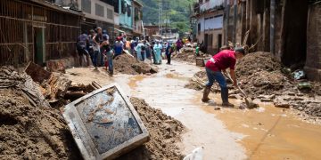 Las lluvias afectan a más de mil viviendas en el estado Zulia