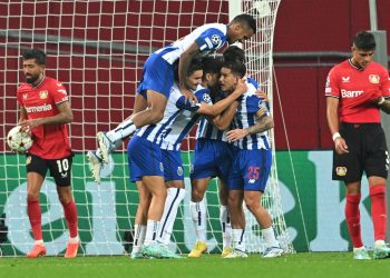 0-3. Debacle del Leverkusen de Xabi Alonso ante un Oporto minimalista