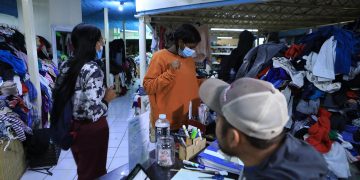 Mexicanos instalan «Gratis Tienda» para venezolanos varados en la frontera